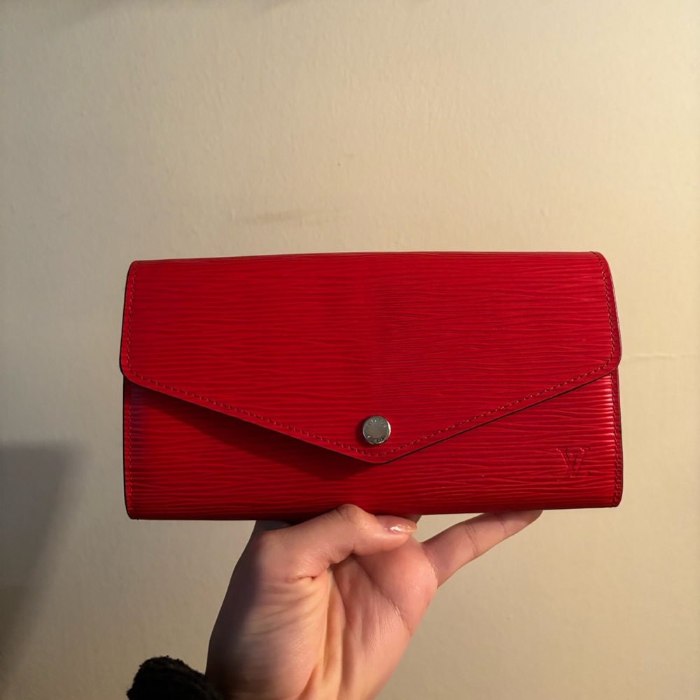Louis Vuitton Epi Leather Sarah Red Wallet